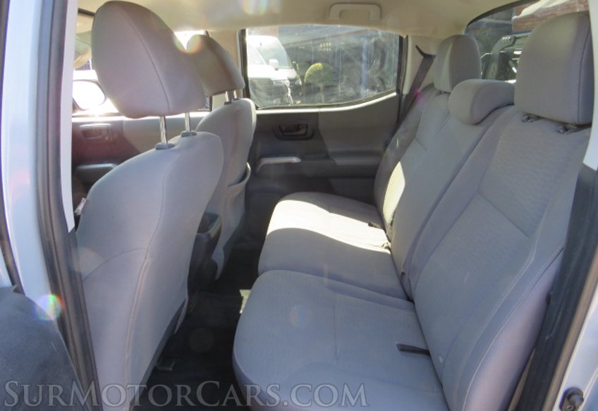 2019 Toyota Tacoma 4WD - Image 28