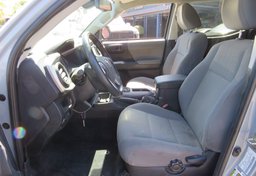 2019 Toyota Tacoma 4WD - Image 25