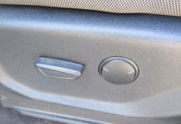 2020 Ford F-150 - Image 40