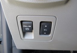 2020 Ford F-150 - Image 39