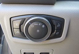 2020 Ford F-150 - Image 38