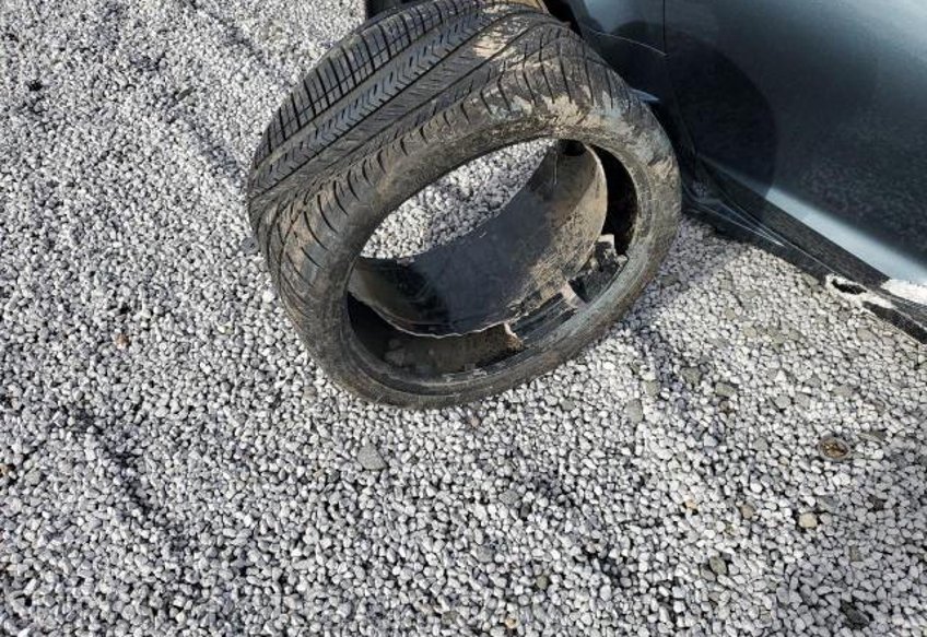 2019 Chevrolet Corvette - Image 13