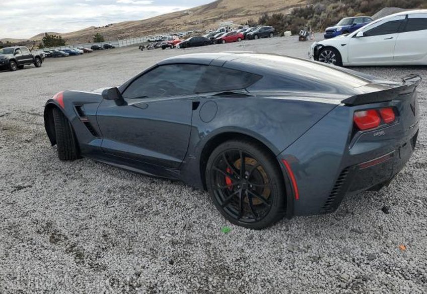 2019 Chevrolet Corvette - Image 4