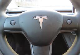 Thumbnail of 2022 Tesla Model 3