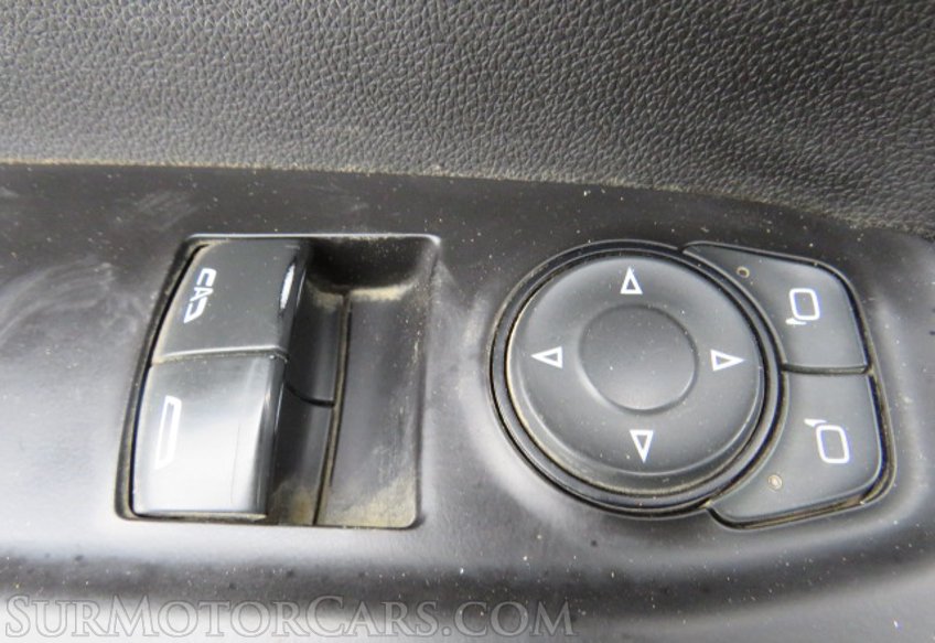 2019 Chevrolet Silverado 1500 - Image 28