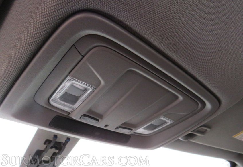 2019 Chevrolet Silverado 1500 - Image 32