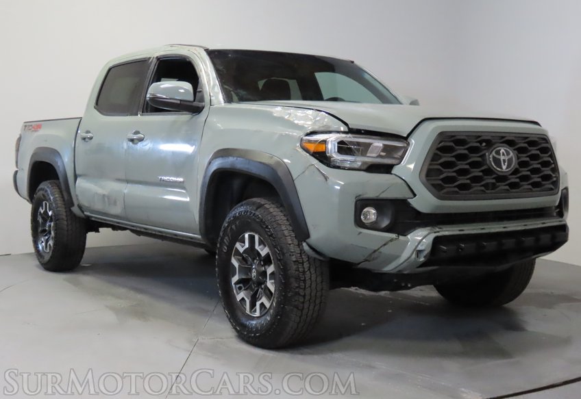 2023 Toyota Tacoma - Image 4