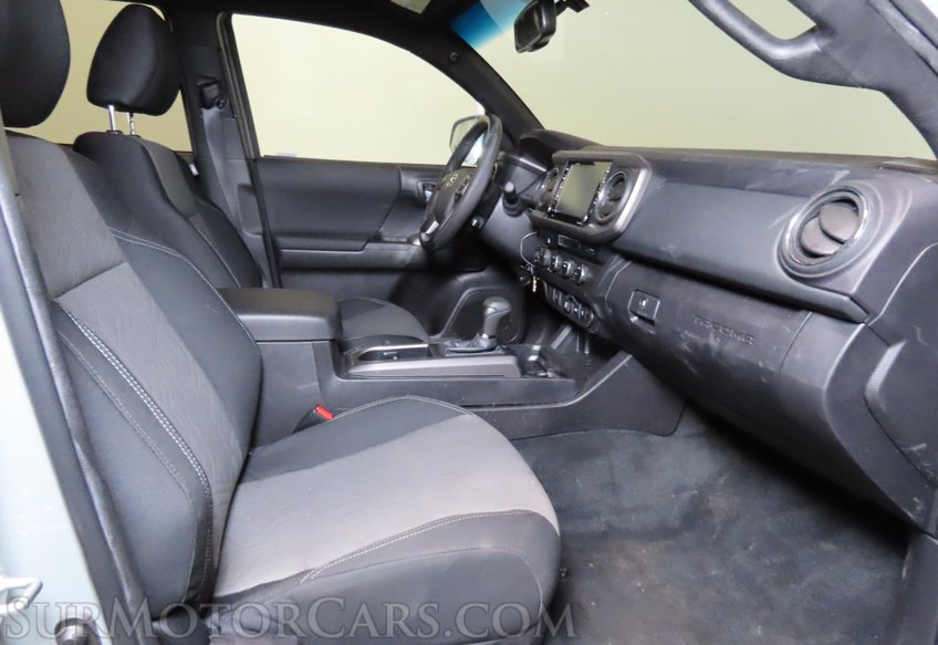 2023 Toyota Tacoma - Image 20