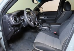 2023 Toyota Tacoma - Image 21