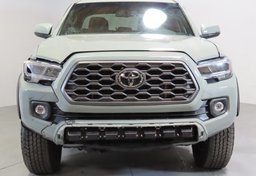2023 Toyota Tacoma - Image 11