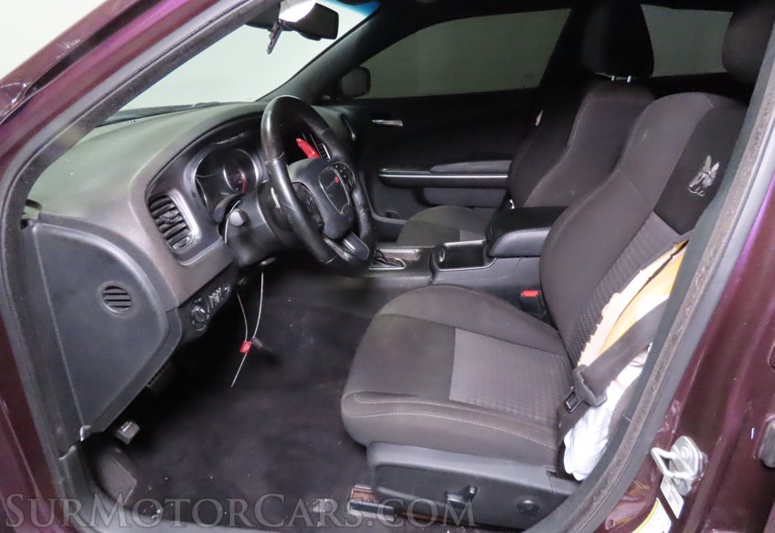 2020 Dodge Charger - Image 18