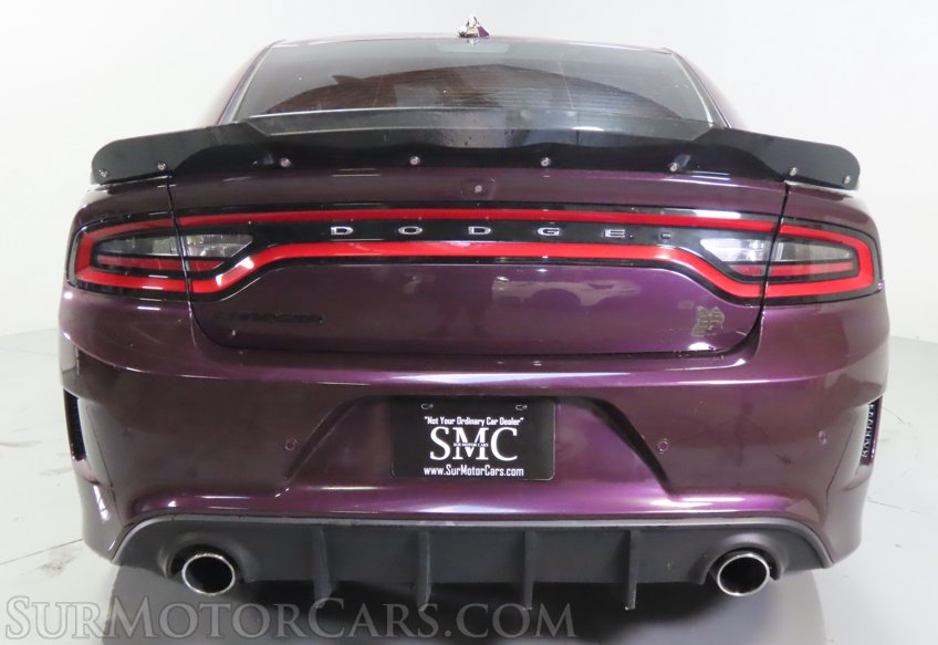 2020 Dodge Charger - Image 11