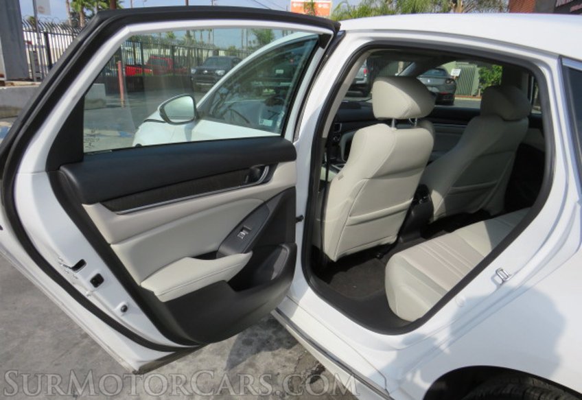 2018 Honda Accord Sedan - Image 21