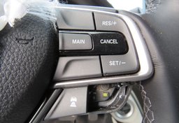 2018 Honda Accord Sedan - Image 33