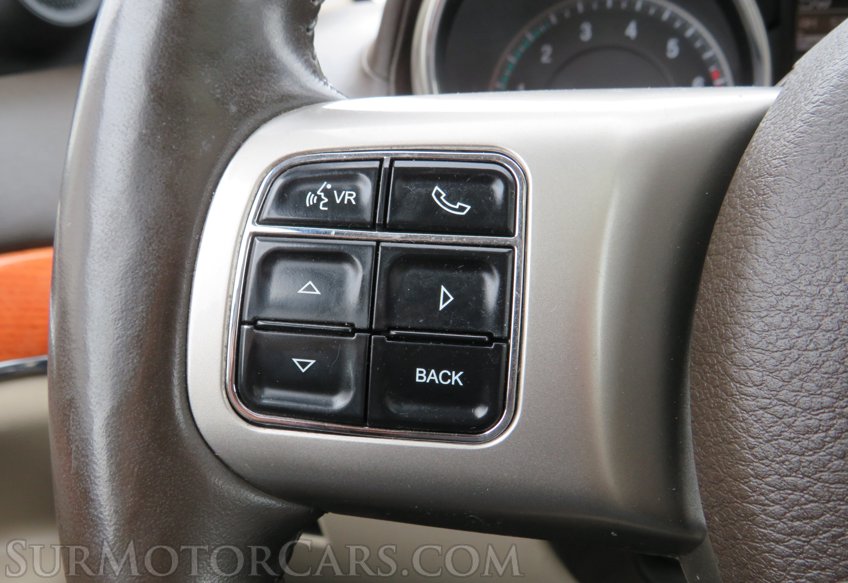 2012 Jeep Grand Cherokee - Image 40