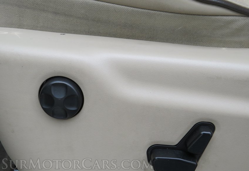 2012 Jeep Grand Cherokee - Image 52