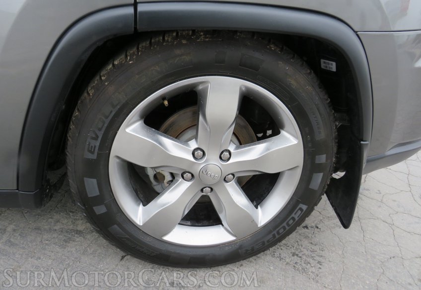 2012 Jeep Grand Cherokee - Image 24