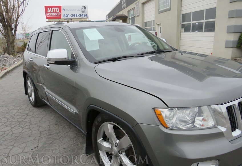 2012 Jeep Grand Cherokee - Image 14