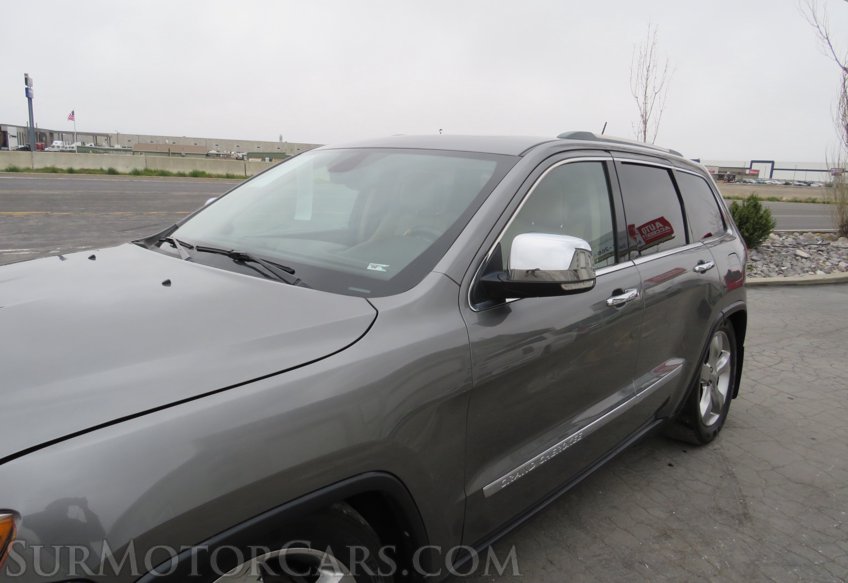 2012 Jeep Grand Cherokee - Image 13