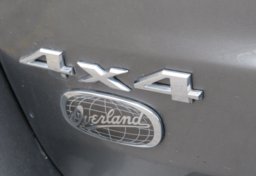 2012 Jeep Grand Cherokee - Image 21