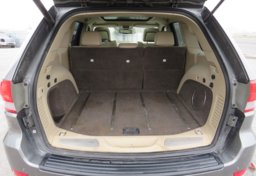 2012 Jeep Grand Cherokee - Image 36
