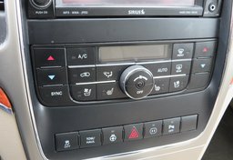 2012 Jeep Grand Cherokee - Image 48