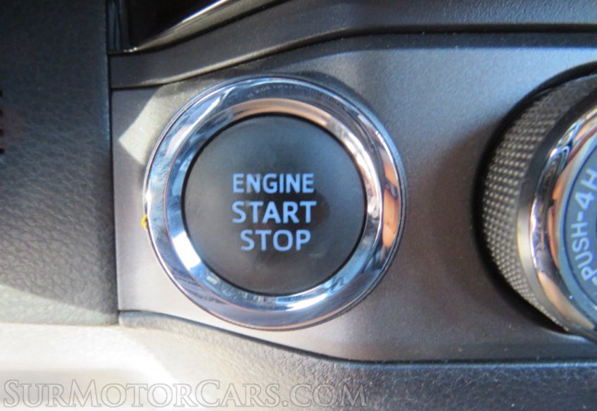 2017 Toyota Tacoma - Image 39