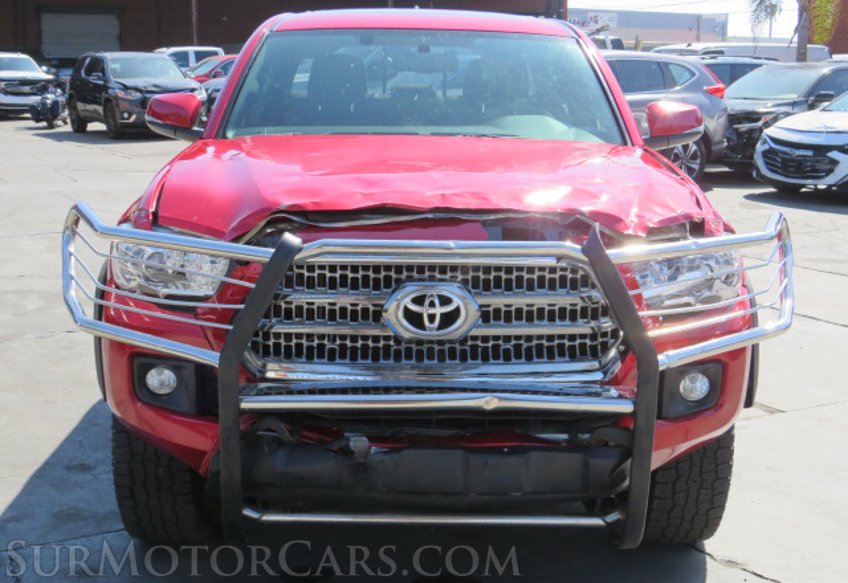 2017 Toyota Tacoma - Image 12