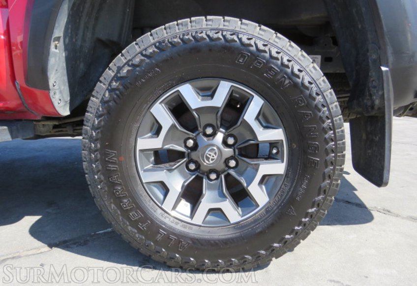 2017 Toyota Tacoma - Image 21