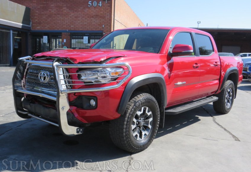 2017 Toyota Tacoma - Image 4