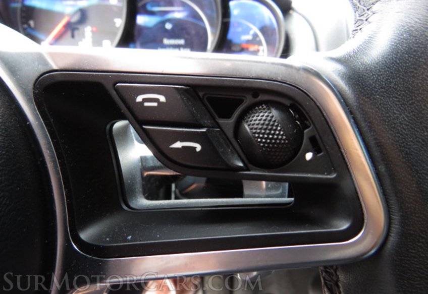 2018 Porsche Cayenne - Image 36