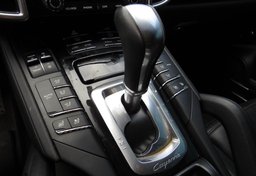2018 Porsche Cayenne - Image 39