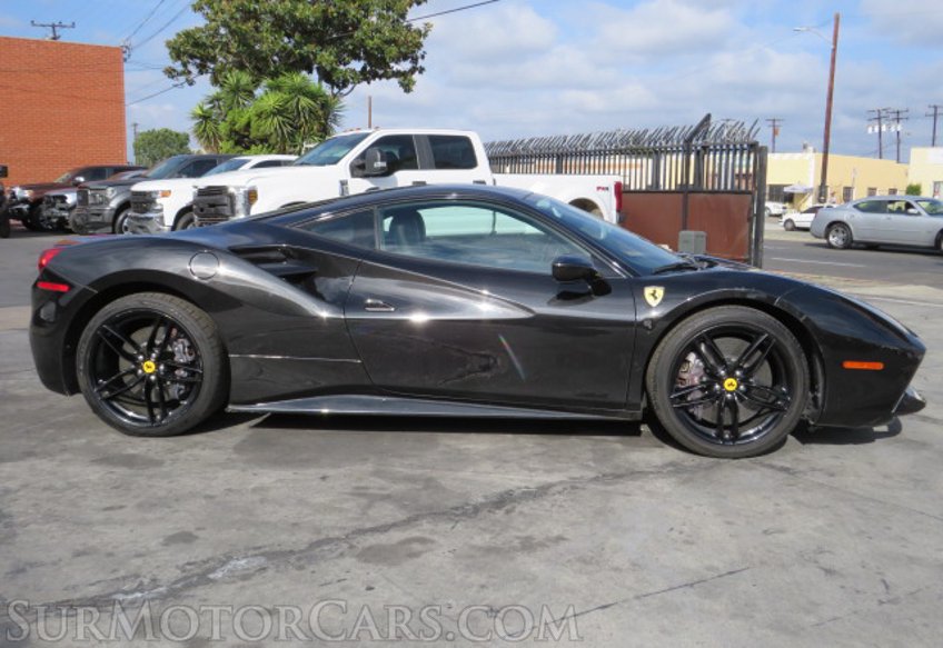 2016 Ferrari 488 GTB - Image 12