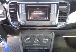 2019 Volkswagen Beetle - Image 30