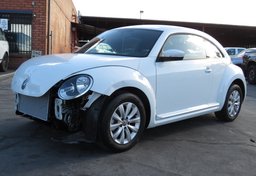 2019 Volkswagen Beetle - Image 1