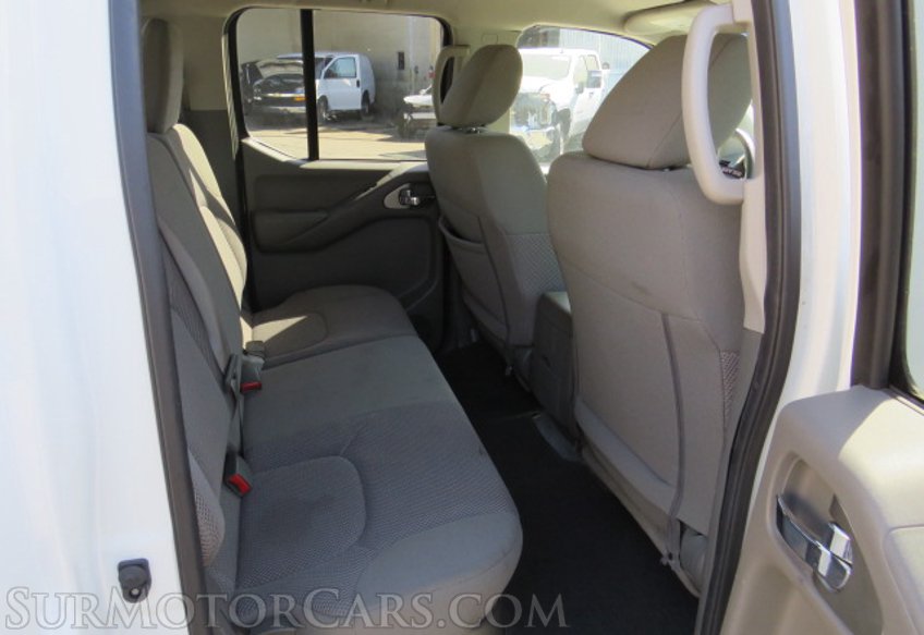 2018 Nissan Frontier - Image 30