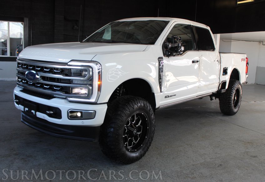 2024 Ford F-350 Super Duty PLATINUM - Image 6