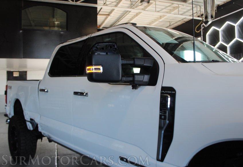 2024 Ford F-350 Super Duty PLATINUM - Image 30