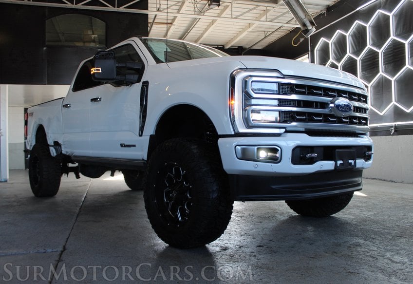 2024 Ford F-350 Super Duty PLATINUM - Image 1