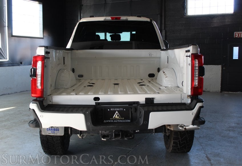 2024 Ford F-350 Super Duty PLATINUM - Image 15