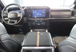 2024 Ford F-350 Super Duty PLATINUM - Image 40