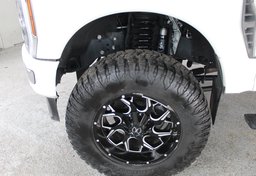 2024 Ford F-350 Super Duty PLATINUM - Image 83