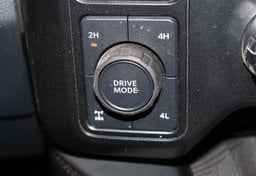 2024 Ford F-350 Super Duty PLATINUM - Image 64