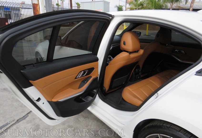 2020 BMW 3 Series - Image 27