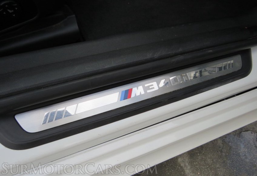 2020 BMW 3 Series - Image 26