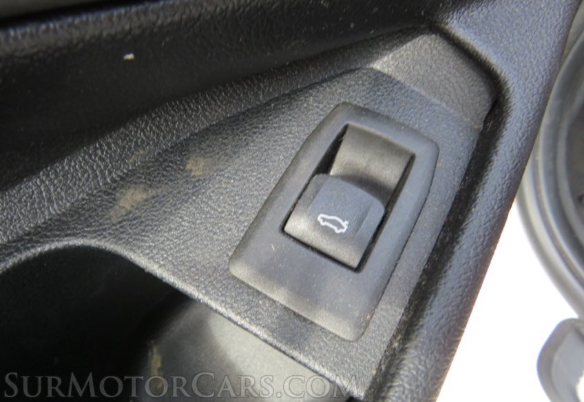2020 BMW 3 Series - Image 48