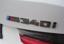 2020 BMW 3 Series - Image 19