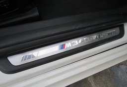 2020 BMW 3 Series - Image 26