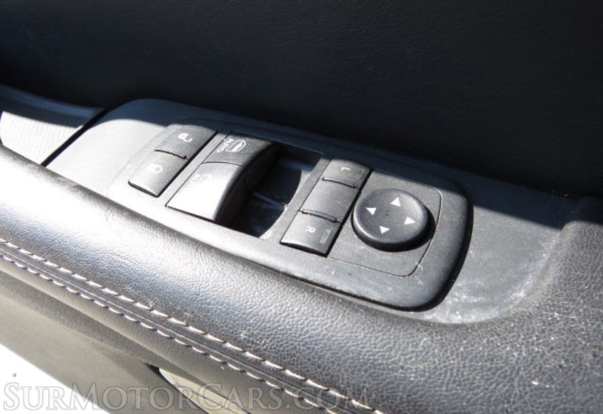 2018 Dodge Challenger - Image 34