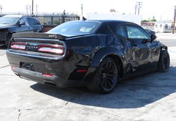 2018 Dodge Challenger - Image 8